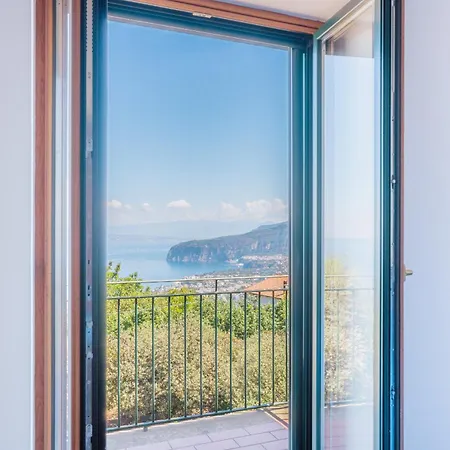 Holiday home Casa Ciclamino Sorrento